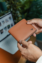 Load image into Gallery viewer, EXTEND Genuine Leather Wallet 1356