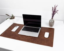 Load image into Gallery viewer, EXTEND Genuine Leather Desk Pad Small