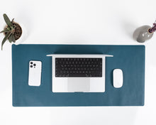 Load image into Gallery viewer, EXTEND Genuine Leather Desk Pad Small