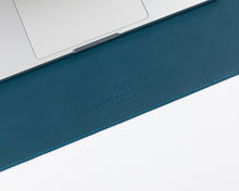 Load image into Gallery viewer, EXTEND Genuine Leather Desk Pad Small