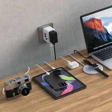 Load image into Gallery viewer, Green Lion 20W PD Universal Travel Adapter - White