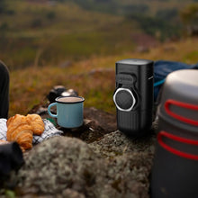 Load image into Gallery viewer, Green Lion Instant Pocket Coffee Maker-Black