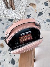 Load image into Gallery viewer, EXTEND Genuine Leather Hand Bag 10062