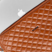 Load image into Gallery viewer, EXTEND Genuine Leather Laptop Bag 16 inch 1966