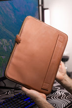 Load image into Gallery viewer, EXTEND Genuine Leather Laptop Bag 13 inch 1806