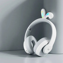 Load image into Gallery viewer, Porodo Soundtec Kids Wireless Headphone Rabbit Ears Led Lights