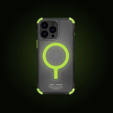 Load image into Gallery viewer, Skinarma Saido Case For 16/16 ProMax-Green