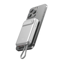 Load image into Gallery viewer, Green Lion DXB Magsafe 10000mAh Power Bank