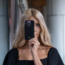 Load image into Gallery viewer, EXTEND Genuine Leather Cover MagSafe - 14 Pro