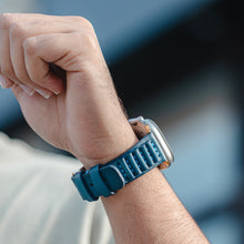 Load image into Gallery viewer, EXTEND Genuine Leather Apple Watch Strap 42mm
