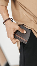 Load image into Gallery viewer, EXTEND Genuine Leather Wallet 866

