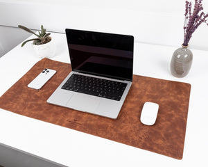 EXTEND Genuine Leather Desk Pad Small
