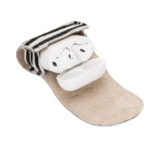 Load image into Gallery viewer, Barchello Leather Case Airpods 1/2 Zebra

