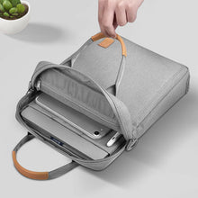 Load image into Gallery viewer, Wiwu Pioneer Tablet/Laptop 12.9 inch Bag
