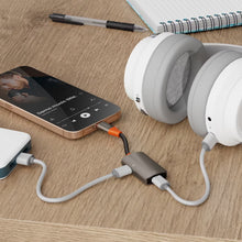Load image into Gallery viewer, Porodo AudioLink Duo USB-C interface Audio&amp;Charge Splitter
