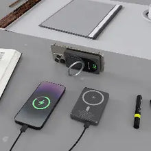 Load image into Gallery viewer, Porodo PB086 10000mAh Qi2 Wireless Power Bank
